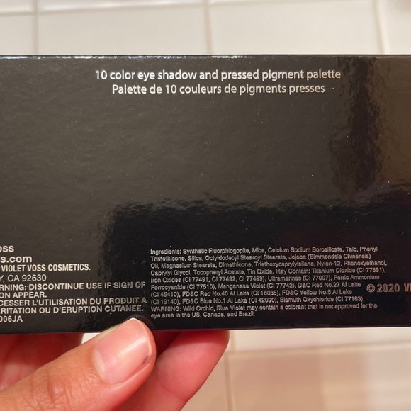 Violet Voss Makeup Palette - Picture 3 of 4